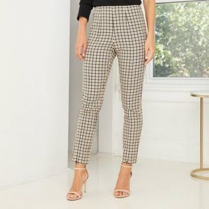 WHO WHAT WEAR  Houndstooth High Rise Split Front 8